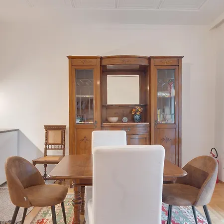 Frida's Apartment