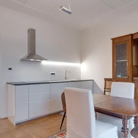 Apartment Frida's